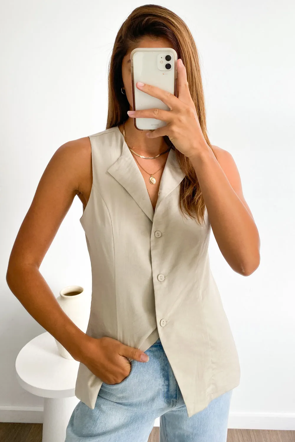 Beth Vest