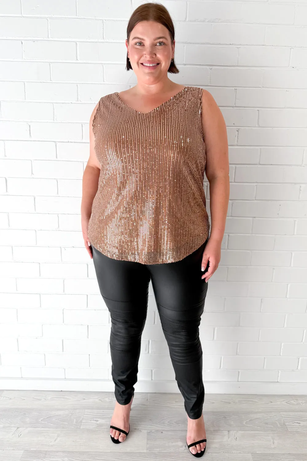 Cleo Top