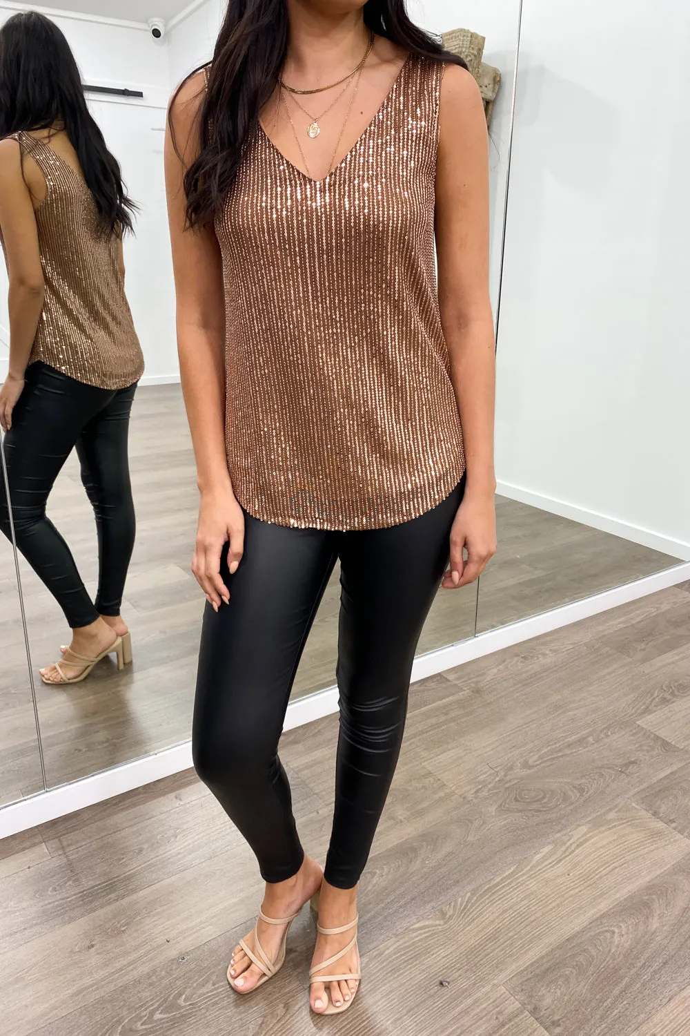 Cleo Top