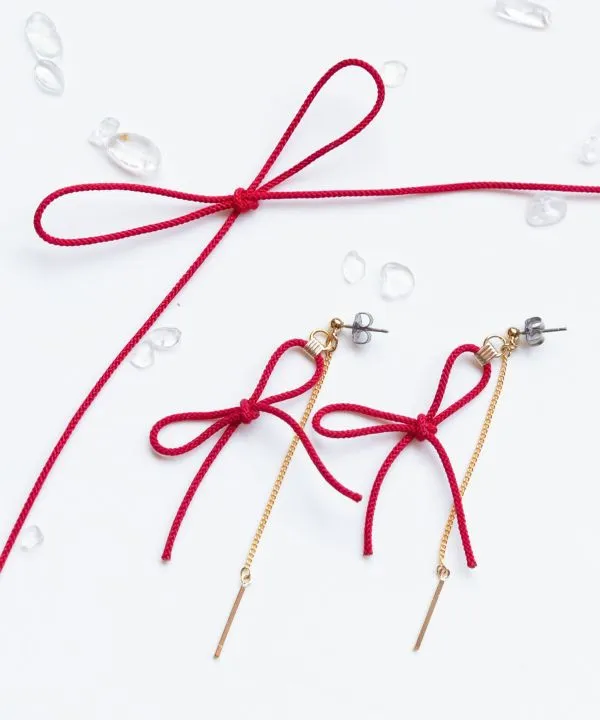ENISHI - Magical Red Knot Earrings