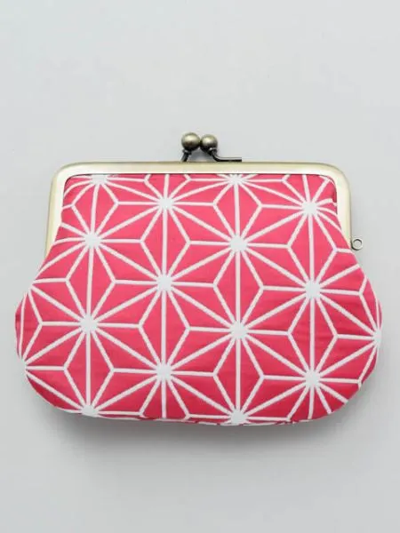 Japanese Traditional Crest Matelasse GAMAGUCHI Clutch Purse
