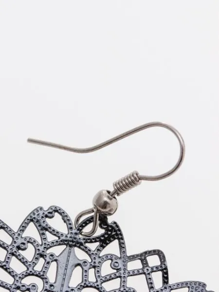 Oriental Pattern Openwork Metal Earrings