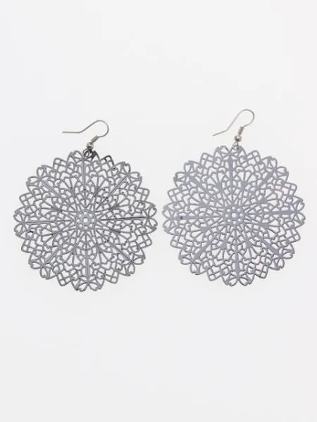 Oriental Pattern Openwork Metal Earrings