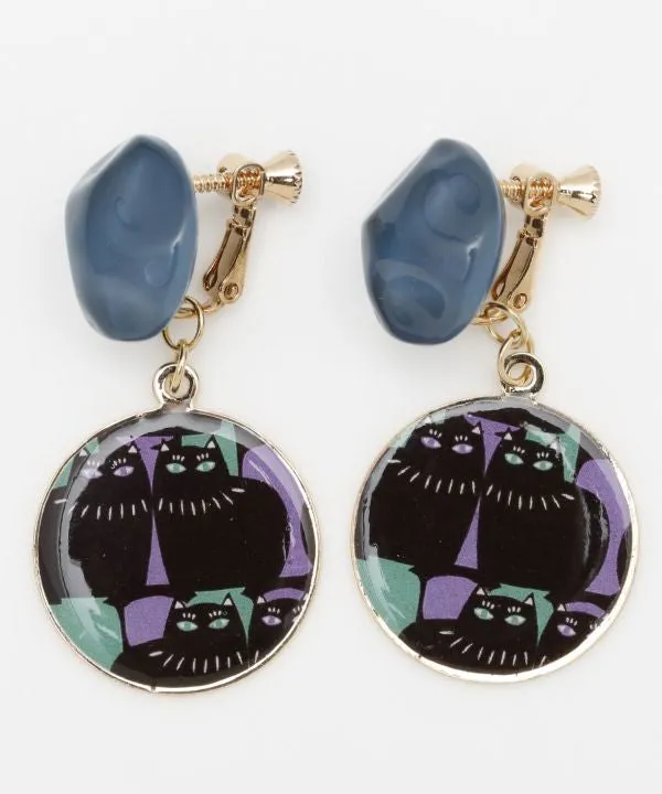 Retro Modern Round Clip Earrings