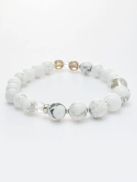 SHOUSHA - 10mm White HOWLITE Bracelet
