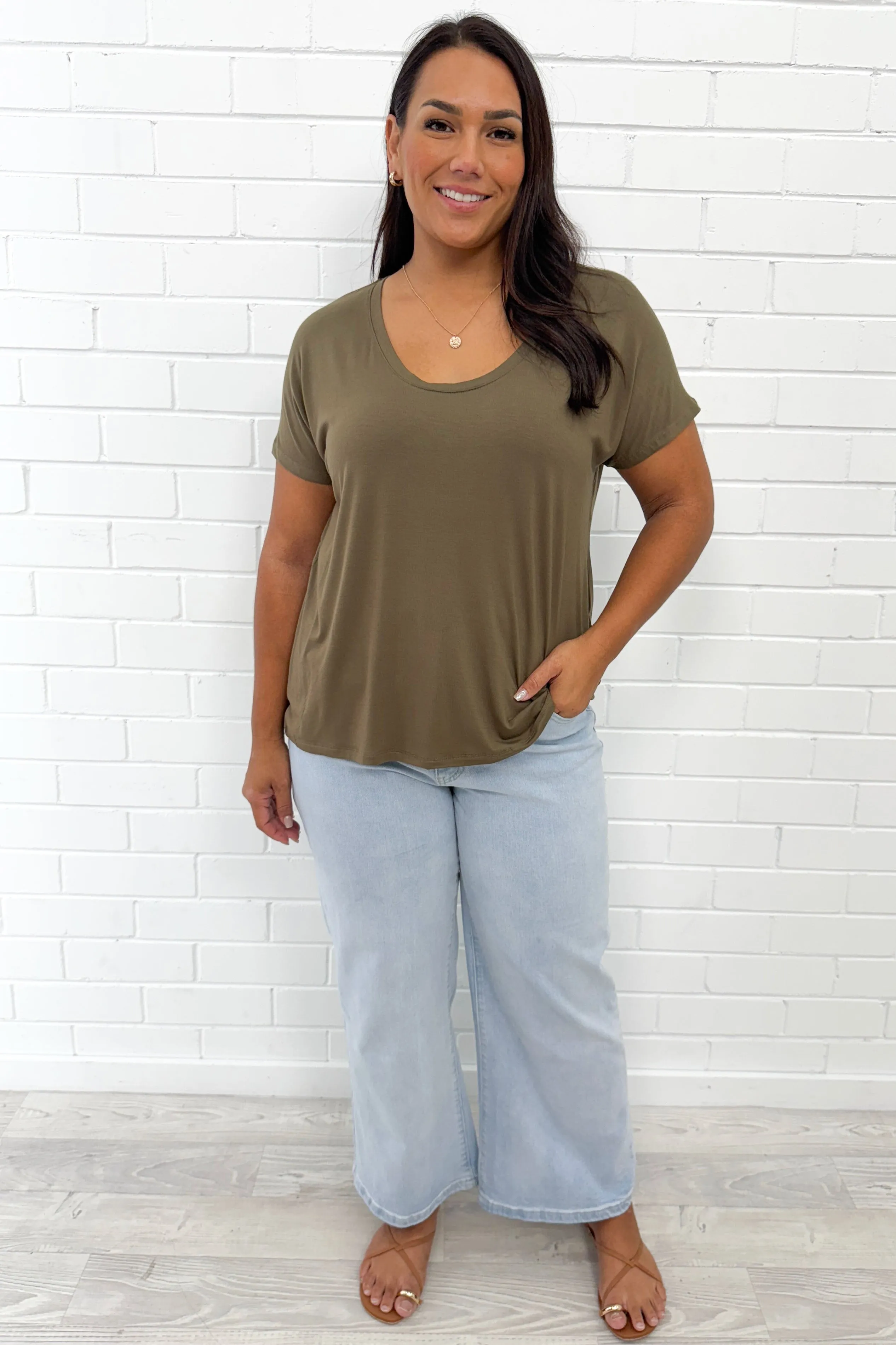 The Everyday Scoop Tee