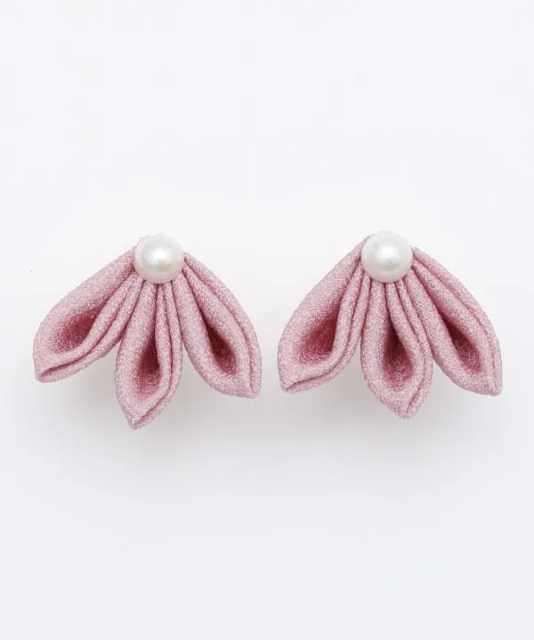 TSUMAMI ZAIKU Flower Petals Earrings